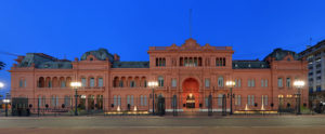 800px-195_-_Buenos_Aires_-_Casa_Rosada_-_Janvier_2010